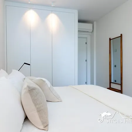Stunning Angeles With Private Pool And Ac Close To Sitges * Olivella