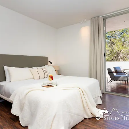 Villa Stunning Angeles With Private Pool And Ac Close To Sitges