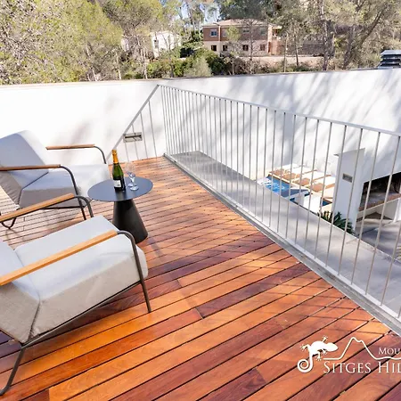 Stunning Angeles With Private Pool And Ac Close To Sitges * Olivella