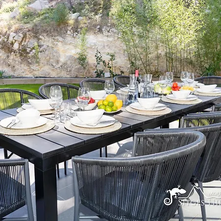 Stunning Angeles With Private Pool And Ac Close To Sitges *
