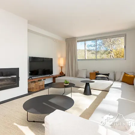 Villa Stunning Angeles With Private Pool And Ac Close To Sitges Olivella